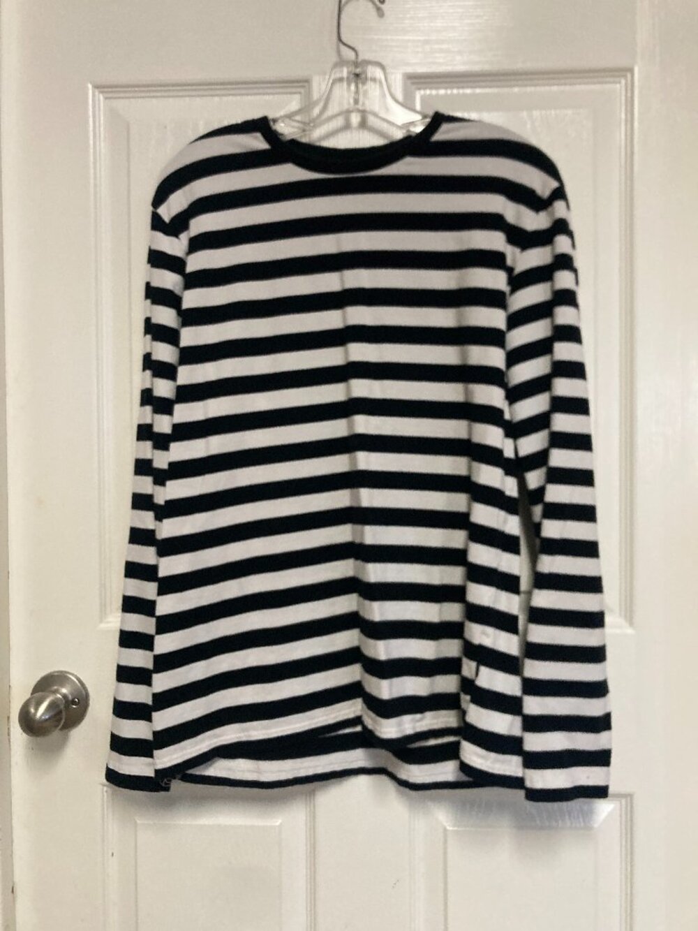 ZENGJO tee shirt long sleeve black and white stripes size large Men's